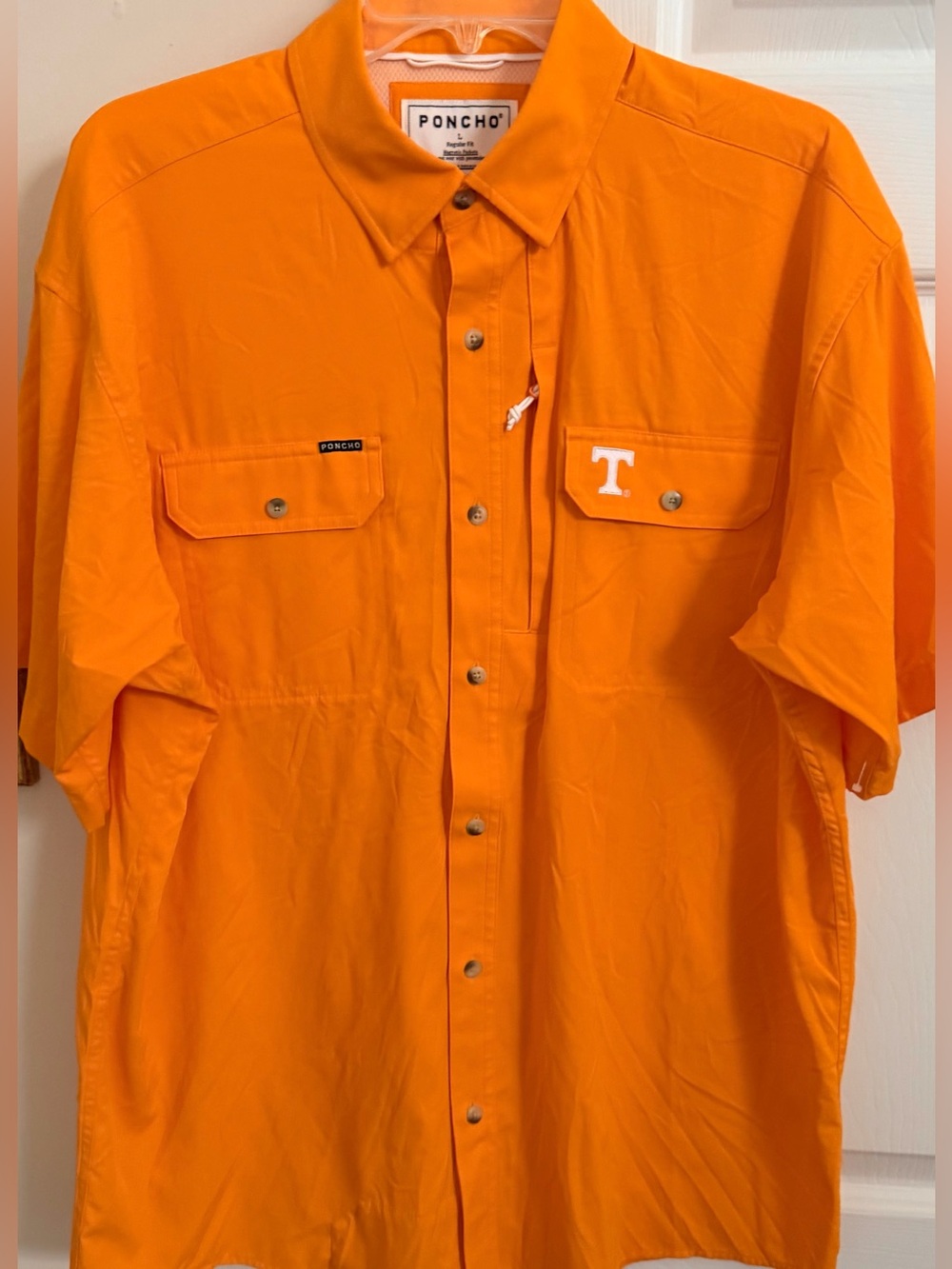 Poncho Regular Fit Tennessee Themed Mens L Short Sleeve Button Up Shirt